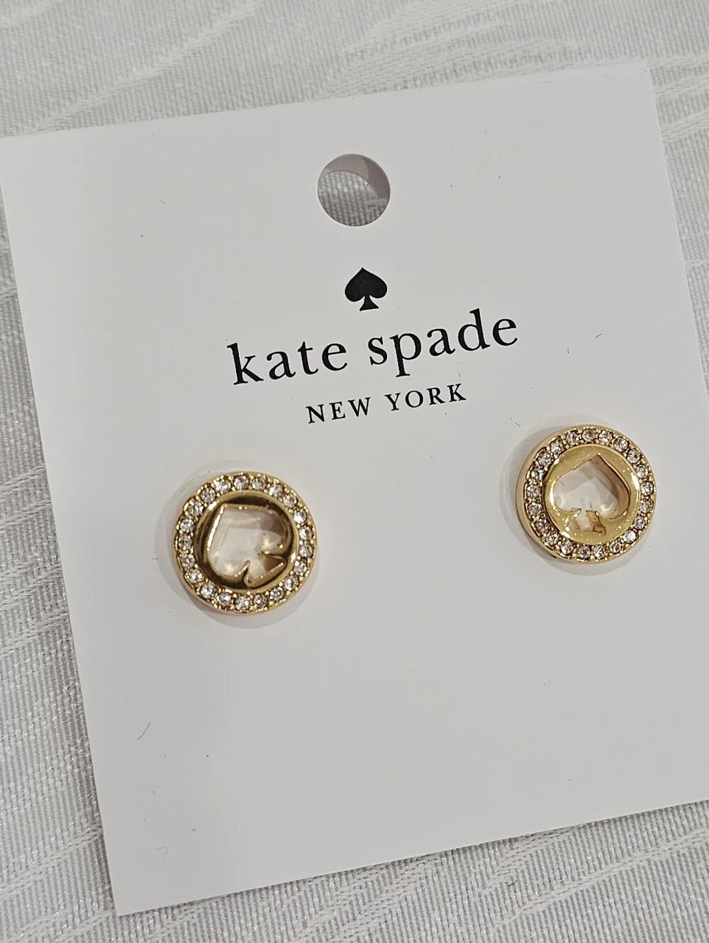kate spade Yellow Gold Spot the Spade Crystal Heart Halo Stud Earrings